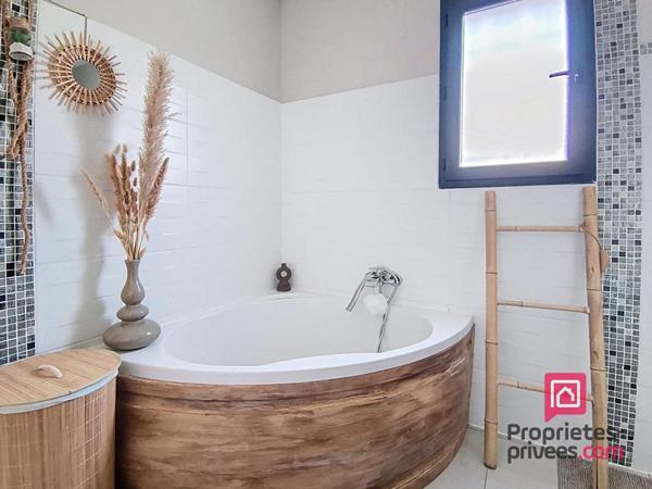 Villa contemporaine, 6 pièces 156 m2