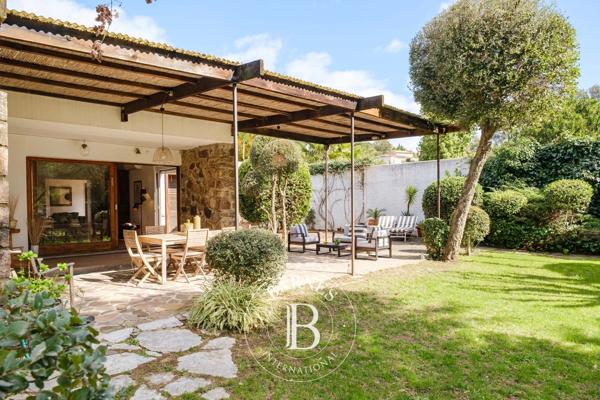 Grimaud, Villa  108 m² à vendre