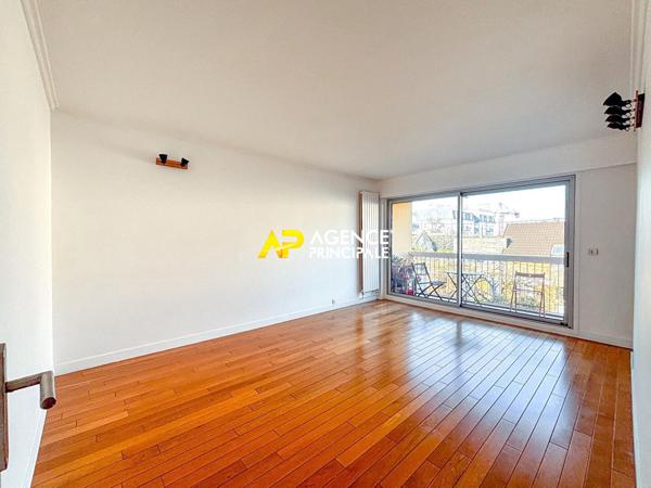 Sartrouville - La Vaudoire - Appartement 3 pièces 61.48 m2 avec cave et parking €329 000 ** - Référence 9558