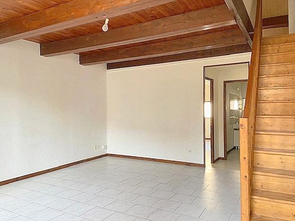 Maison 75.60 m2 - 2 chambres - garage - terrasse