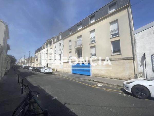Location Appartement 3 pièces 61 m² - 17-21 RUE MANON CORMIER Bordeaux 33000
