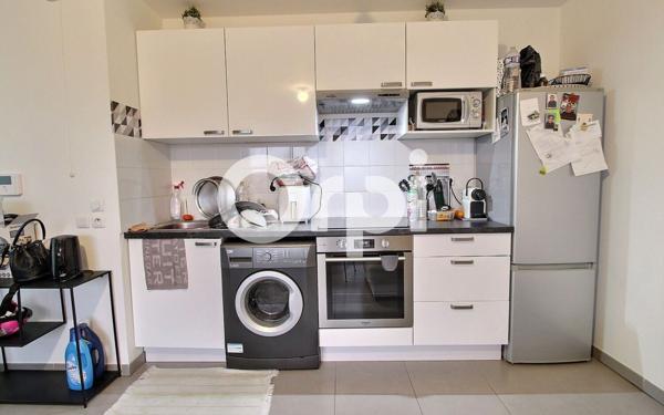 Appartement à vendre    3 pièces • 52,70 m2 Marseille 10