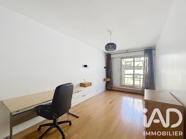 Appartement à vendre 4 pièces 104 m² Paris 15