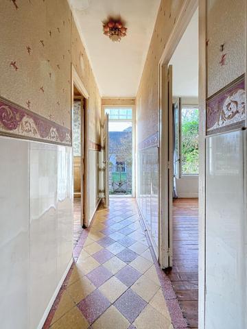 A vendre charmante maison individuelle à Fontenay Le Fleury sur terrain de 500m².