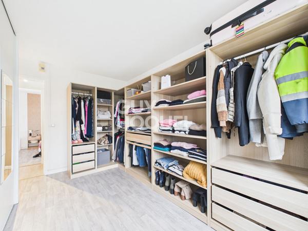 SAINT AUBIN LES ELBEUF : appartement de 4 pièces (80m²) avec balcon à vendre