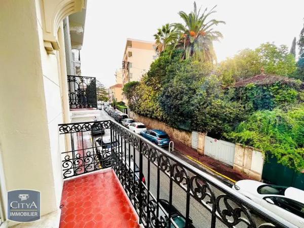 Appartement à louer 2 pièces 40.7m² Cannes (06400)