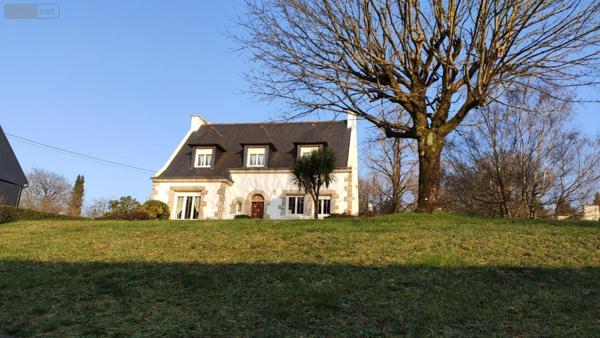 Maison individuelle à vendre à Pluméliau-Bieuzy dans le Morbihan (56930), ref : 065/1768   
Campagne