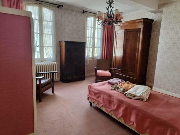 Maison Villeneuve-lès-Avignon 240 m²