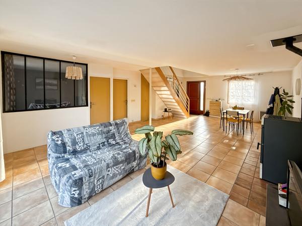 Maison Savigny Le Temple 7 pièce(s) 117 m2