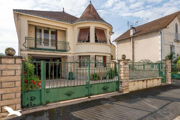 Maison à vendre |  Périgueux |  5 pièces | 185 m²
