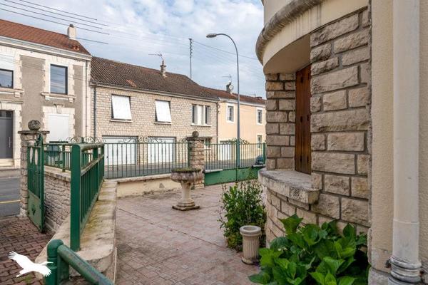 Maison à vendre |  Périgueux |  5 pièces | 185 m²