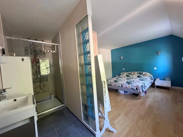 Maison à louer 7 pièces PELLOUAILLES LES VIGNES (49)