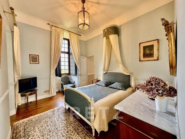 Château du XVIIe IMH parc de 1.16ha - Côte de Nacre - plage à pied