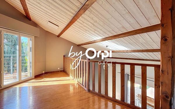 Maison à vendre    10 pièces •  Cournon-d'Auvergne