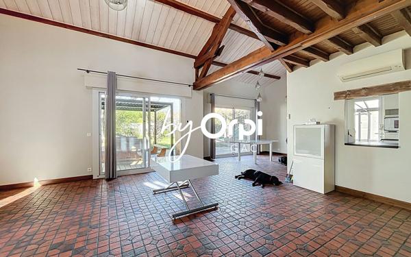 Maison à vendre    10 pièces •  Cournon-d'Auvergne