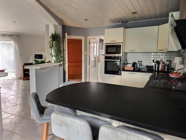 Maison à LES SORINIERES, 44840 - 5 pièces 136m²