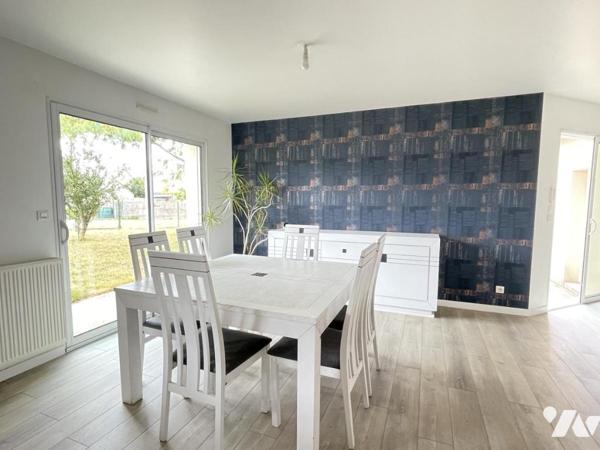 LOCMINE proche du centre ville maison de 2007 avec 4 chambres sur 741 m²