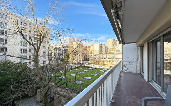 Appartement à vendre    5 pièces • 103,17 m2 Paris 20