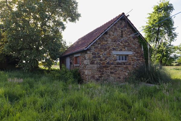 Maison de campagne isolée avec potentiel locatif ou de logement indépendant