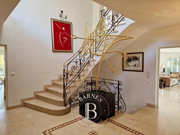 Saint-Gratien, Maison 6 Chambres -  427 m² à vendre