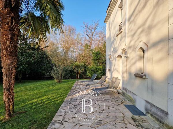 Saint-Gratien, Maison 6 Chambres -  427 m² à vendre