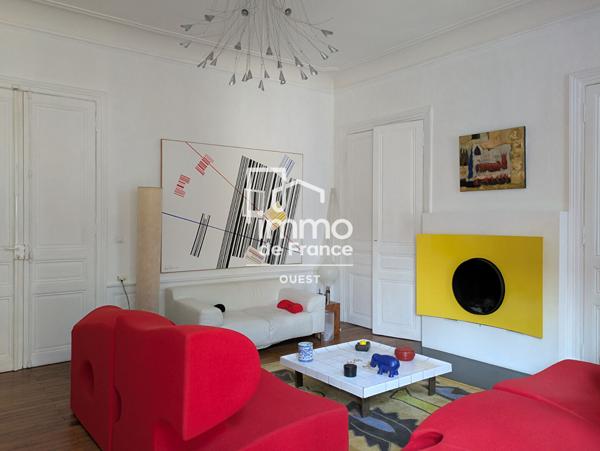 Quartier Lycée Appartement d'exception dans un hôtel particulier