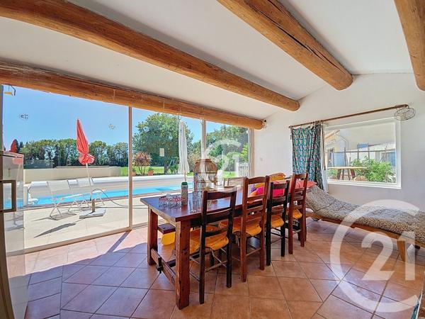 Maison à vendre  9 pièces - 225,80 m2 ST MARTIN DE CRAU - 13