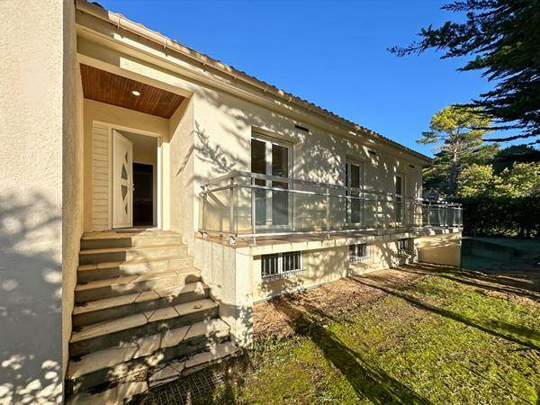 Maison à fort potentiel - 146m² habitables + garage 53m² - quartier des demoiselles