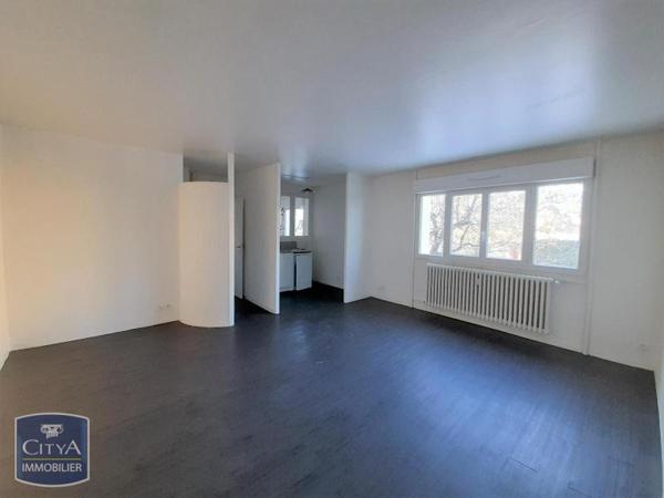 Location appartement 1 pièce de 37.81m²