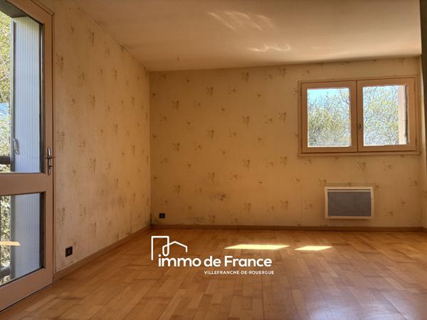 Maison en pierre avec terrain