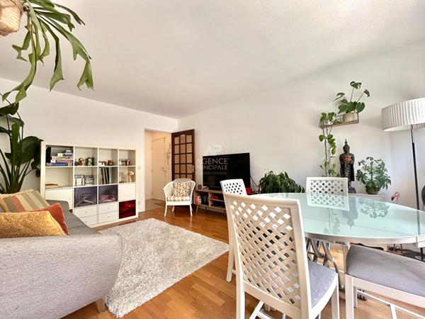 Appartement Poissy 3 pièce(s) 63 m2 €197 000 ** - Référence 9197