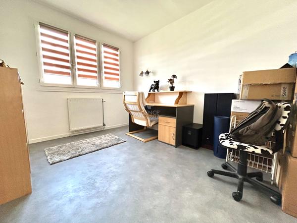 Appartement Poissy 3 pièce(s) 63 m2 €197 000 ** - Référence 9197