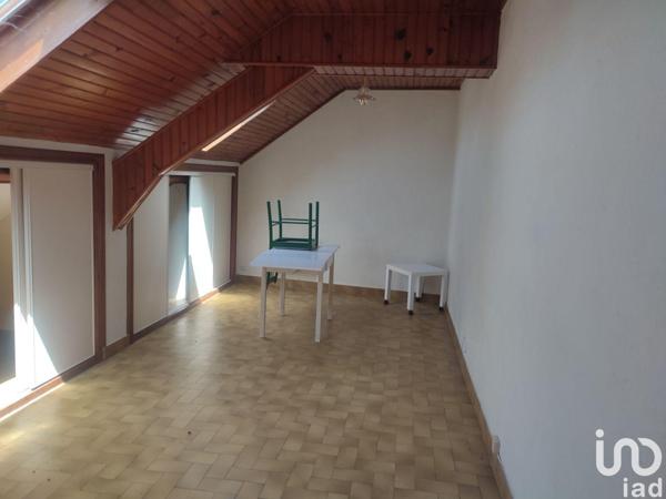 Location appartement 2 pièces 18 m² Montval-sur-Loir