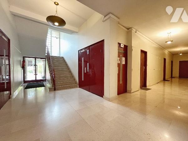 Studio au calme avec coin nuit de 36,39 m² à vendre - Paris 16 (75016)