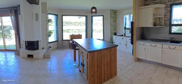 Maison à SAINT-MELOIR-DES-ONDES, 35350 - 6 pièces 140m²