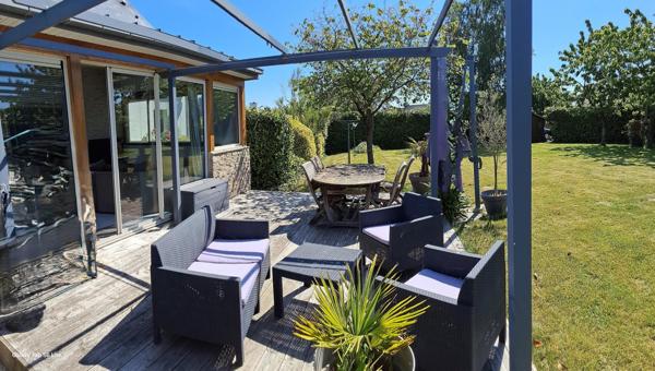 Maison à SAINT-MELOIR-DES-ONDES, 35350 - 6 pièces 140m²