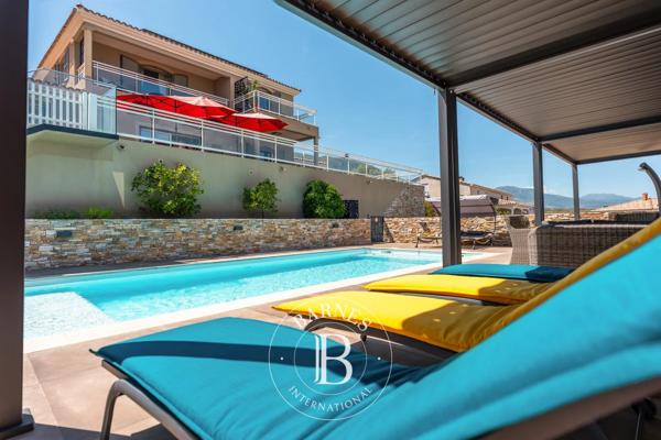 Biguglia, Villa 4 Chambres -  348 m² à vendre