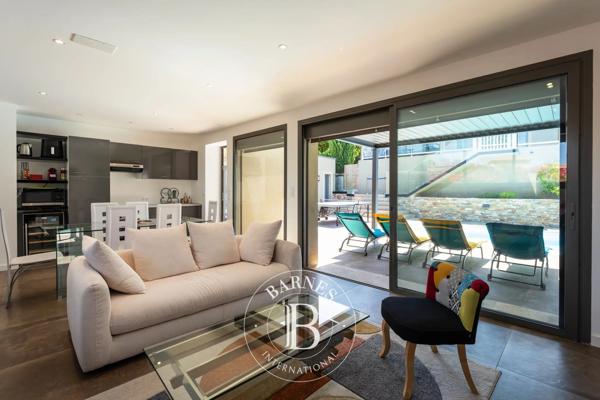 Biguglia, Villa 4 Chambres -  348 m² à vendre