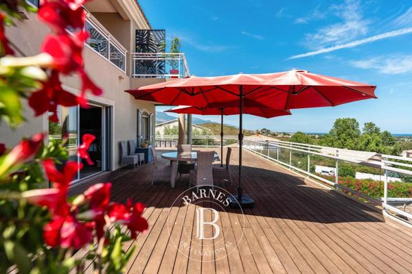 Biguglia, Villa 4 Chambres -  348 m² à vendre
