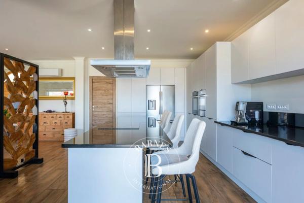 Biguglia, Villa 4 Chambres -  348 m² à vendre