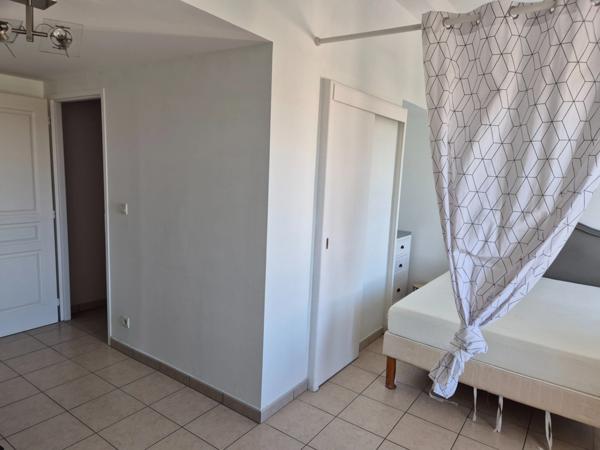 Maison coup de cœur, cosy, lumineuse et meublée, avec vue panoramique