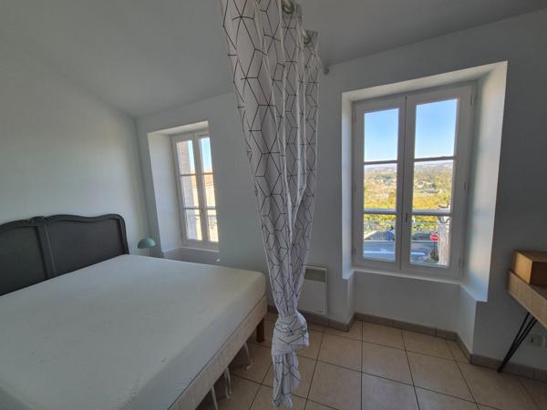 Maison coup de cœur, cosy, lumineuse et meublée, avec vue panoramique