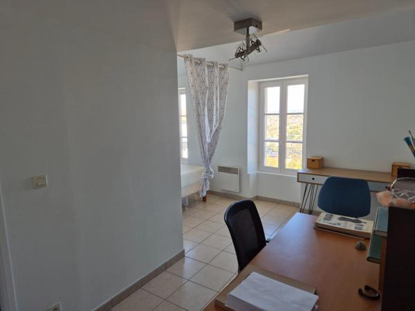 Maison coup de cœur, cosy, lumineuse et meublée, avec vue panoramique