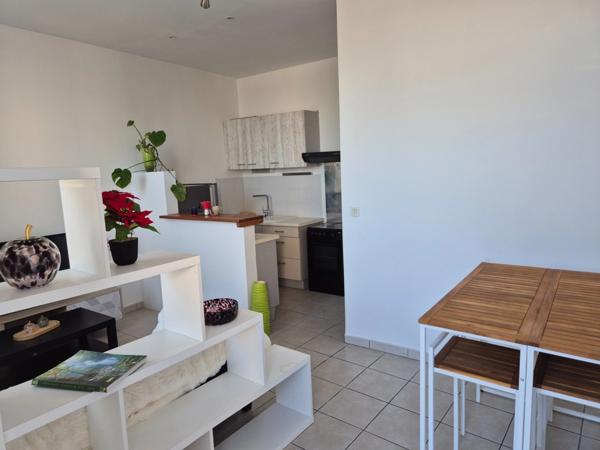 Maison coup de cœur, cosy, lumineuse et meublée, avec vue panoramique