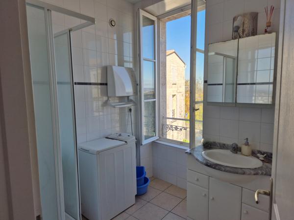 Maison coup de cœur, cosy, lumineuse et meublée, avec vue panoramique