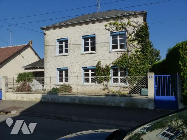 MAISON située à CHATEAUDUN