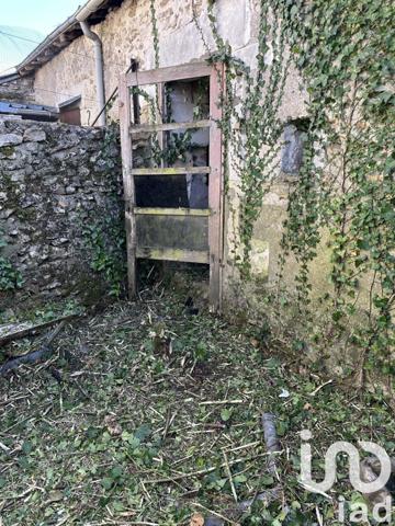 Maison de village 1 pièce de 43 m² à Cormery (37320)