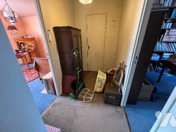 Type 4 situé au 4éme et dernier étage avec terrasse de 40 m²