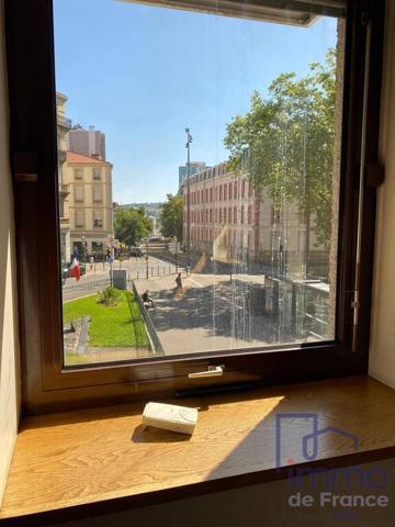 Immeuble Place Fourneyron