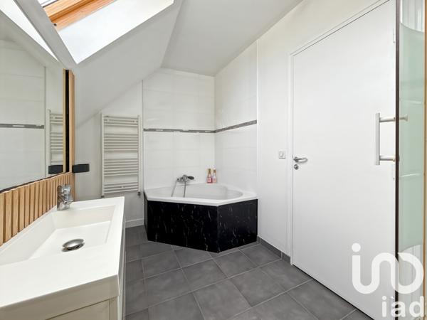 Maison à vendre 7 pièces 197 m² Santeny